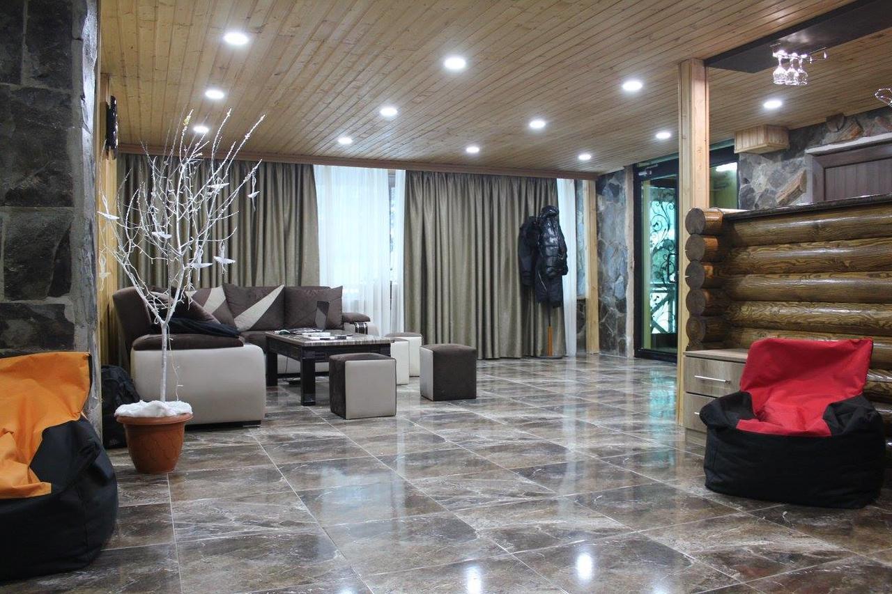 Hotel Eco House In บาคูเรียนี ภายนอก รูปภาพ