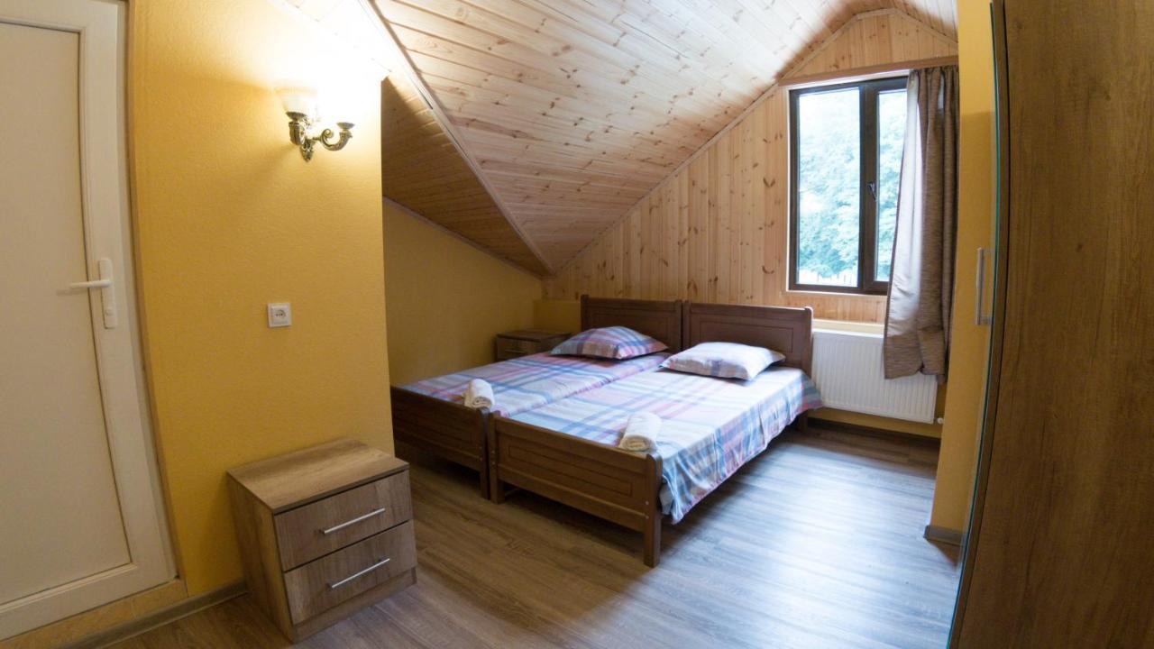 Hotel Eco House In บาคูเรียนี ภายนอก รูปภาพ